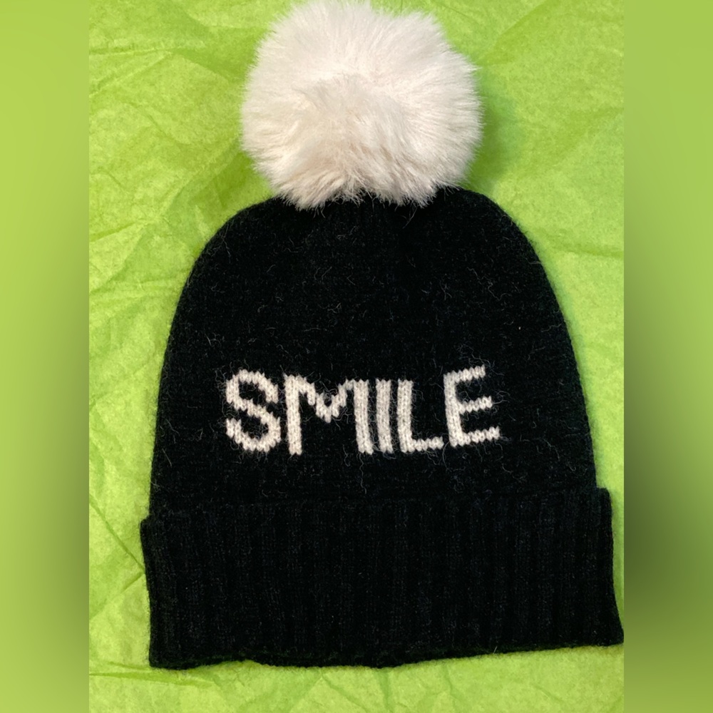 ❄️Cute winter cap with Pom-Pom ❄️